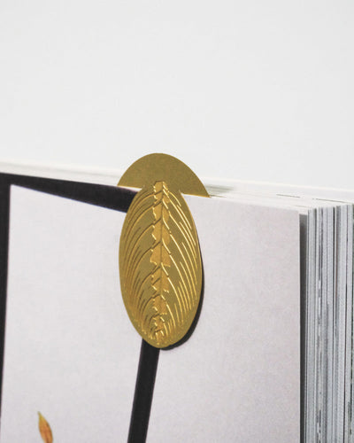 Buchzeichen aus Messing in Form eines Maranta-Blatts